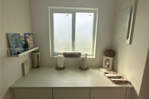 Купить виллу или дом в Холливуд, Флорида 3 спальни, 141.21м2, № 2046308 - фото 10