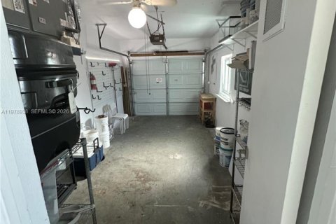 Купить виллу или дом в Холливуд, Флорида 3 спальни, 141.21м2, № 2046308 - фото 12