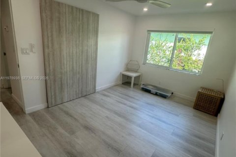 Купить виллу или дом в Холливуд, Флорида 3 спальни, 141.21м2, № 2046308 - фото 19