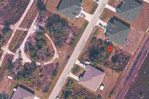 Land in Port Charlotte, Florida № 2159486
