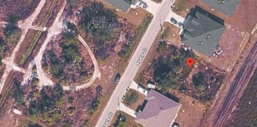 Terreno en Port Charlotte, Florida № 2159486