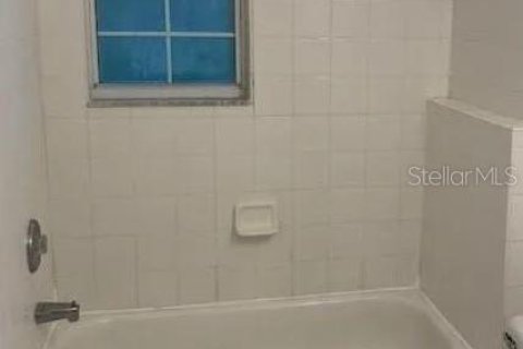 Adosado en alquiler en Orlando, Florida, 3 dormitorios, 156.45 m2 № 1916096 - foto 4