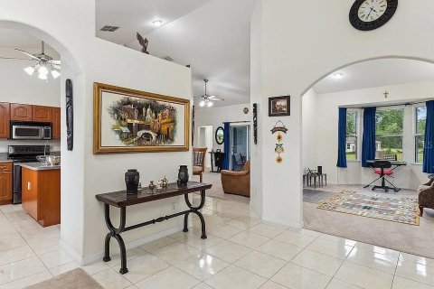 Villa ou maison à vendre à Ocala, Floride: 4 chambres, 213.68 m2 № 2287395 - photo 4