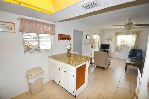 Condominio en venta en Venice, Florida, 2 dormitorios, 66.52 m2 № 1813088 - foto 9