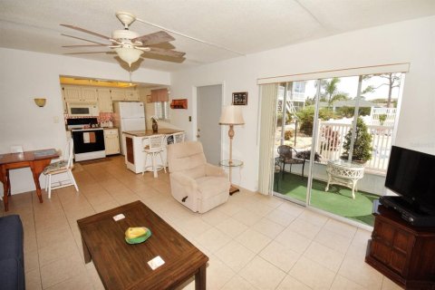 Condominio en venta en Venice, Florida, 2 dormitorios, 66.52 m2 № 1813088 - foto 7