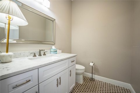 Villa ou maison à vendre à Saint Pete Beach, Floride: 4 chambres, 465.35 m2 № 2098447 - photo 21