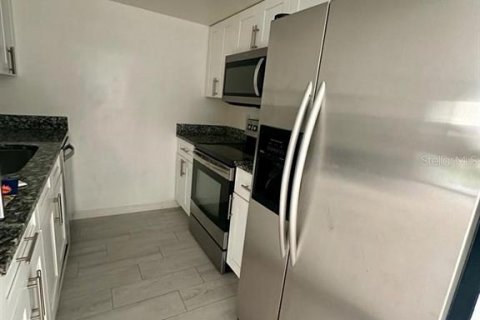 Copropriété à louer à Altamonte Springs, Floride: 2 chambres, 83.33 m2 № 2102413 - photo 7