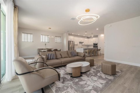 Casa en alquiler en Tarpon Springs, Florida, 5 dormitorios, 265.51 m2 № 1905094 - foto 10