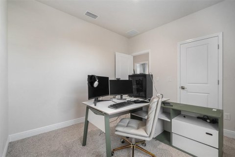 Casa en alquiler en Tarpon Springs, Florida, 5 dormitorios, 265.51 m2 № 1905094 - foto 22