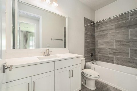 Casa en alquiler en Tarpon Springs, Florida, 5 dormitorios, 265.51 m2 № 1905094 - foto 29