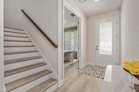 Casa en alquiler en Tarpon Springs, Florida, 5 dormitorios, 265.51 m2 № 1905094 - foto 6