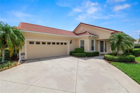 House in Lakeland, Florida 2 bedrooms, 178.65 sq.m. № 1725205 - photo 2