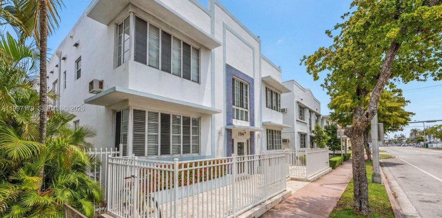 Кондоминиум с 1 спальней в Майами-Бич, Флорида № 2059195