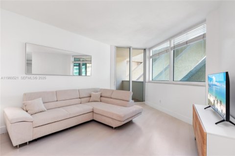 Condominio en venta en Miami Beach, Florida, 1 dormitorio, 107.77 m2 № 2027643 - foto 5