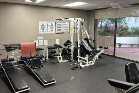 Copropriété à vendre à Miami Beach, Floride: 2 chambres, 81.2 m2 № 2016300 - photo 14