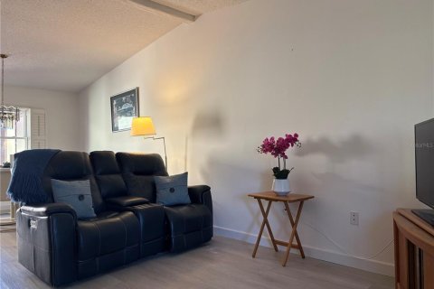 Condominio en venta en Bradenton, Florida, 1 dormitorio, 70.23 m2 № 2094260 - foto 14
