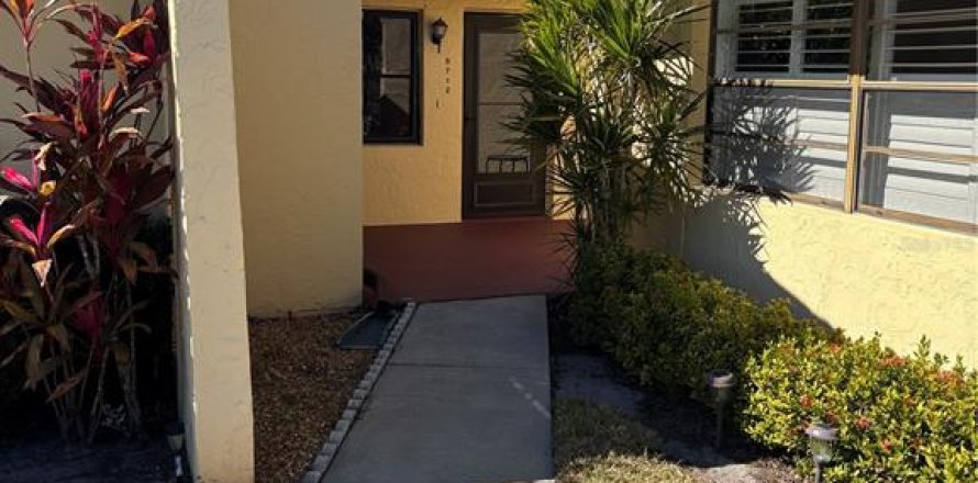 Condominio en Bradenton, Florida, 1 dormitorio № 2094260