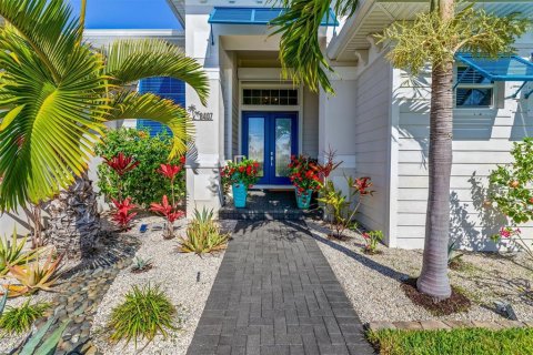 Casa en venta en Port Charlotte, Florida, 3 dormitorios, 226.96 m2 № 2110307 - foto 3