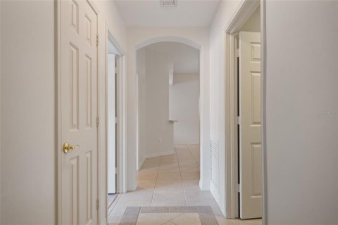 Condo in Celebration, Florida, 3 bedrooms  № 1829846 - photo 7
