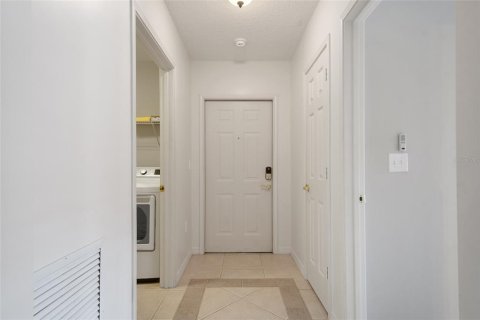 Condo in Celebration, Florida, 3 bedrooms  № 1829846 - photo 4
