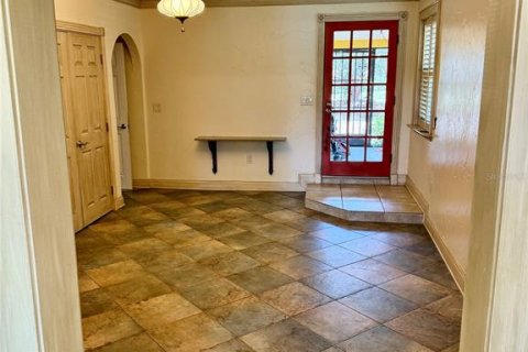 Casa en alquiler en Lake Mary, Florida, 3 dormitorios, 235.23 m2 № 2279970 - foto 4