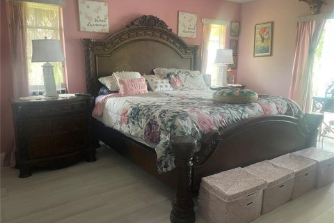 House in Davie, Florida 3 bedrooms, 149.39 sq.m. № 1877302 - photo 25