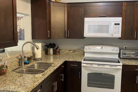 House in Dunedin, Florida 1 bedroom, 68.65 sq.m. № 1815486 - photo 14