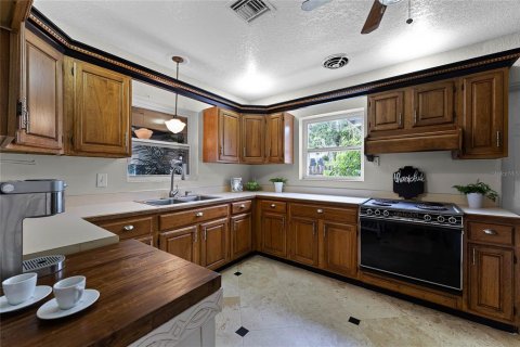 Villa ou maison à vendre à Winter Park, Floride: 3 chambres, 217.58 m2 № 1417601 - photo 2