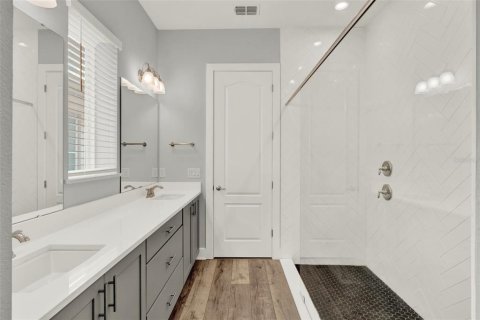 Casa en venta en Orlando, Florida, 4 dormitorios, 257.15 m2 № 1690611 - foto 23