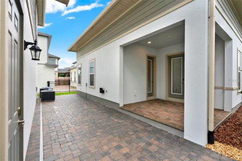 Casa en venta en Orlando, Florida, 4 dormitorios, 257.15 m2 № 1690611 - foto 7