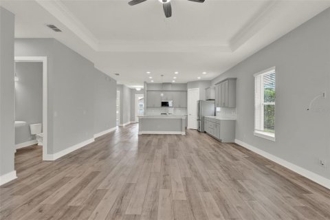 Casa en venta en Orlando, Florida, 4 dormitorios, 257.15 m2 № 1690611 - foto 19