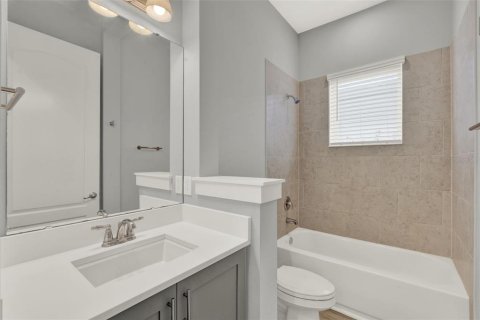 Casa en venta en Orlando, Florida, 4 dormitorios, 257.15 m2 № 1690611 - foto 30