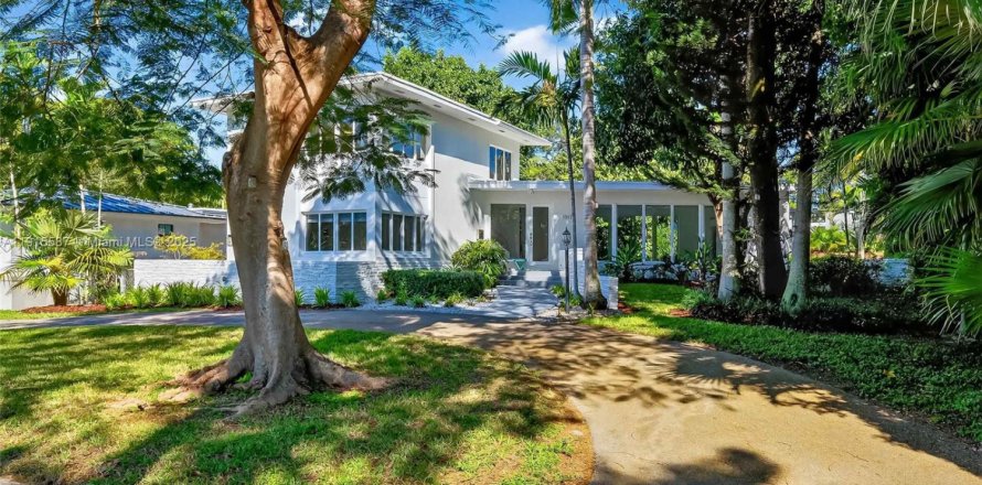 Дом в Майами-Шорс, Флорида 3 спальни, 174.93м2 № 1970836