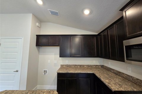 House in Beverly Hills, Florida 3 bedrooms, 140.47 sq.m. № 1723160 - photo 20