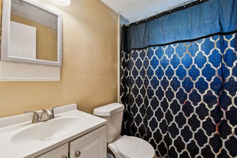 Casa en alquiler en Port Richey, Florida, 2 dormitorios, 69.12 m2 № 1866024 - foto 5