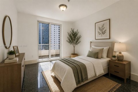 Copropriété à louer à Miami, Floride: 5 chambres, 317.73 m2 № 2254762 - photo 9