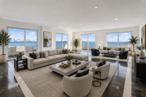 Condo in Miami, Florida, 5 bedrooms № 2254762
