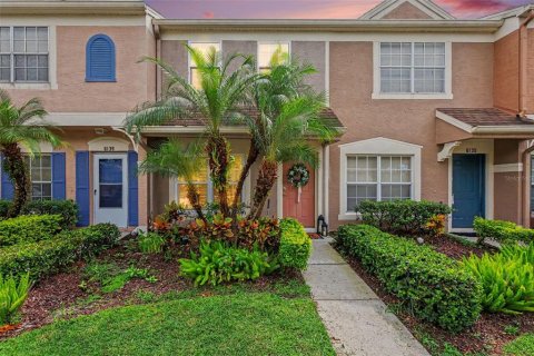Townhouse in Tampa, Florida 2 bedrooms, 110 sq.m. № 2385852