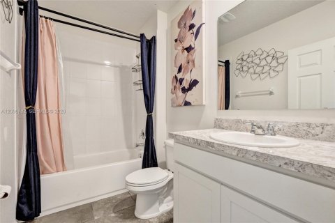 Villa ou maison à vendre à Port St. Lucie, Floride: 4 chambres, 173.45 m2 № 2390182 - photo 22