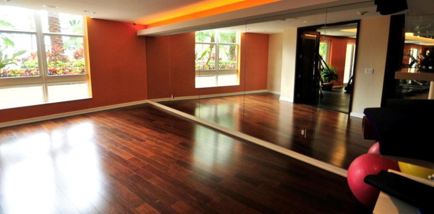 Condo à West Palm Beach, Floride, 2 chambres № 1007526