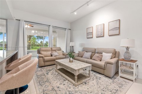 Condo in Boca Raton, Florida, 2 bedrooms  № 1927922 - photo 4