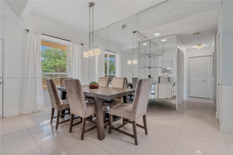 Condo in Boca Raton, Florida, 2 bedrooms  № 1927922 - photo 7