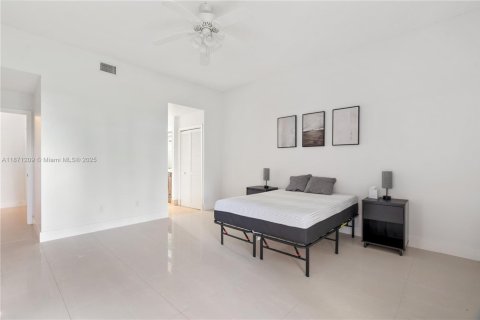 Condo in Boca Raton, Florida, 2 bedrooms  № 1927922 - photo 22