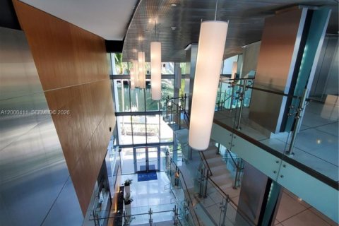 Condo in Aventura, Florida, 2 bedrooms  № 2066662 - photo 23