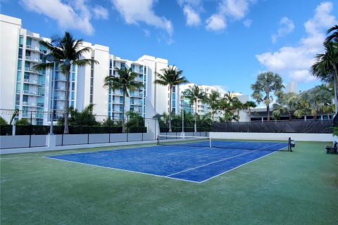 Condo in Aventura, Florida, 2 bedrooms  № 2066662 - photo 28