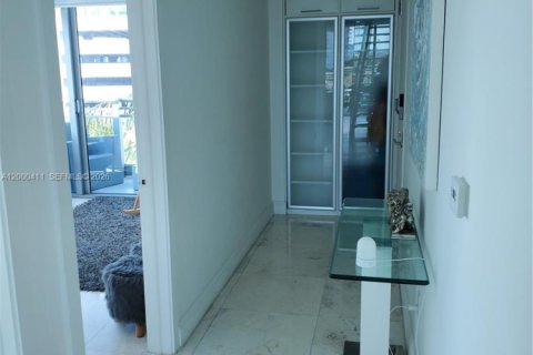 Condo in Aventura, Florida, 2 bedrooms  № 2066662 - photo 22