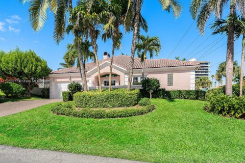 Купить виллу или дом в Джуно-Бич, Флорида 7 комнат, 267.93м2, № 1967851 - фото 3