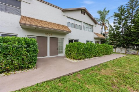 Touwnhouse à Pompano Beach, Floride 2 chambres, 102.19 m2 № 2001196