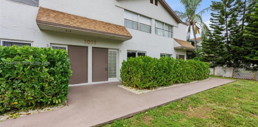 Touwnhouse à Pompano Beach, Floride 2 chambres, 102.19 m2 № 2001196