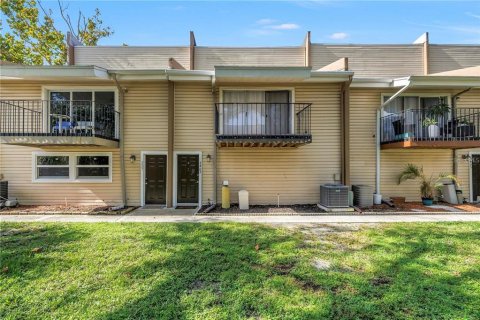 Touwnhouse à Tampa, Floride 2 chambres, 130.81 m2 № 2423615